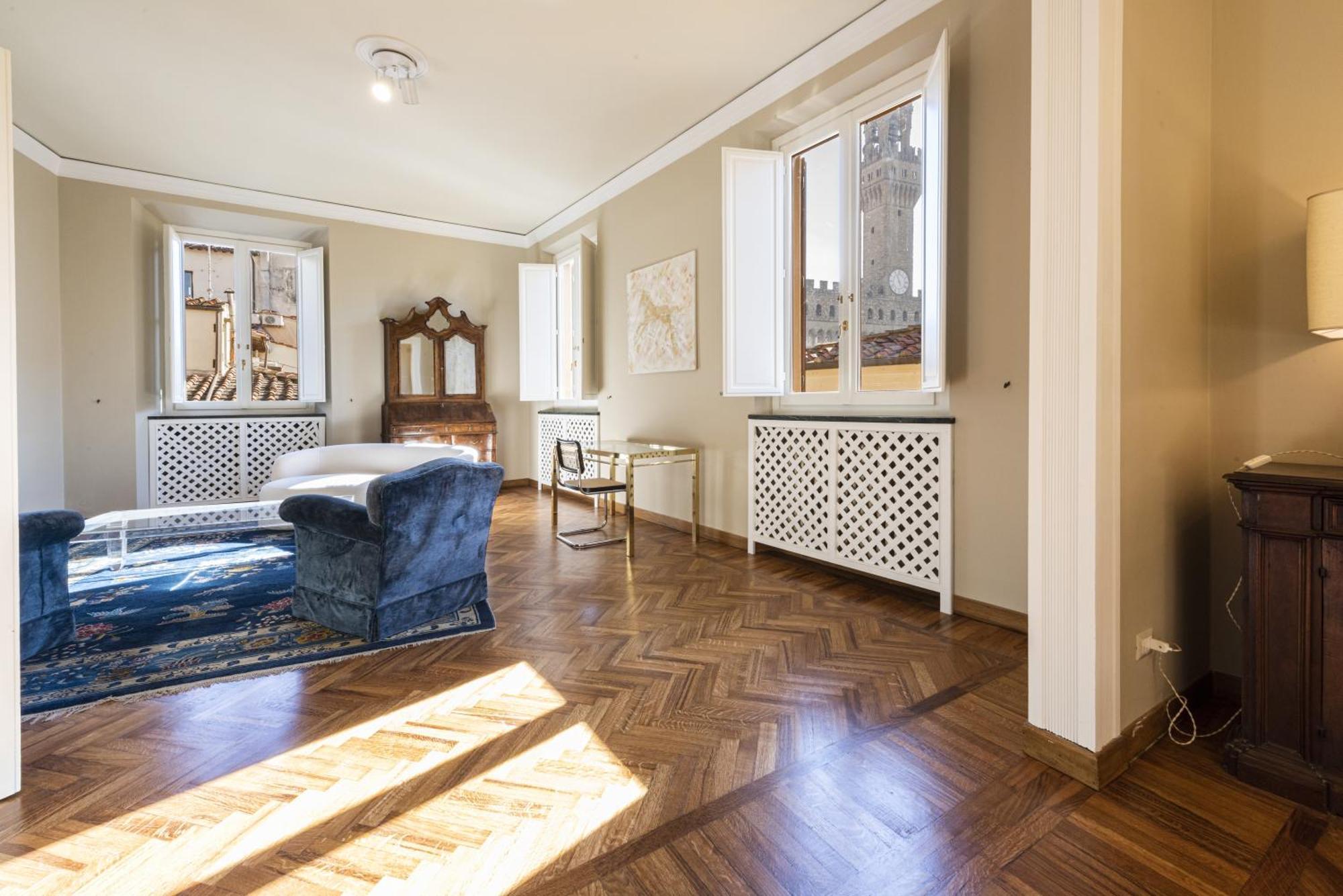 Penthouse In Piazza Della Signoria Duomo View Apartment ฟลอเรนซ์ ภายนอก รูปภาพ