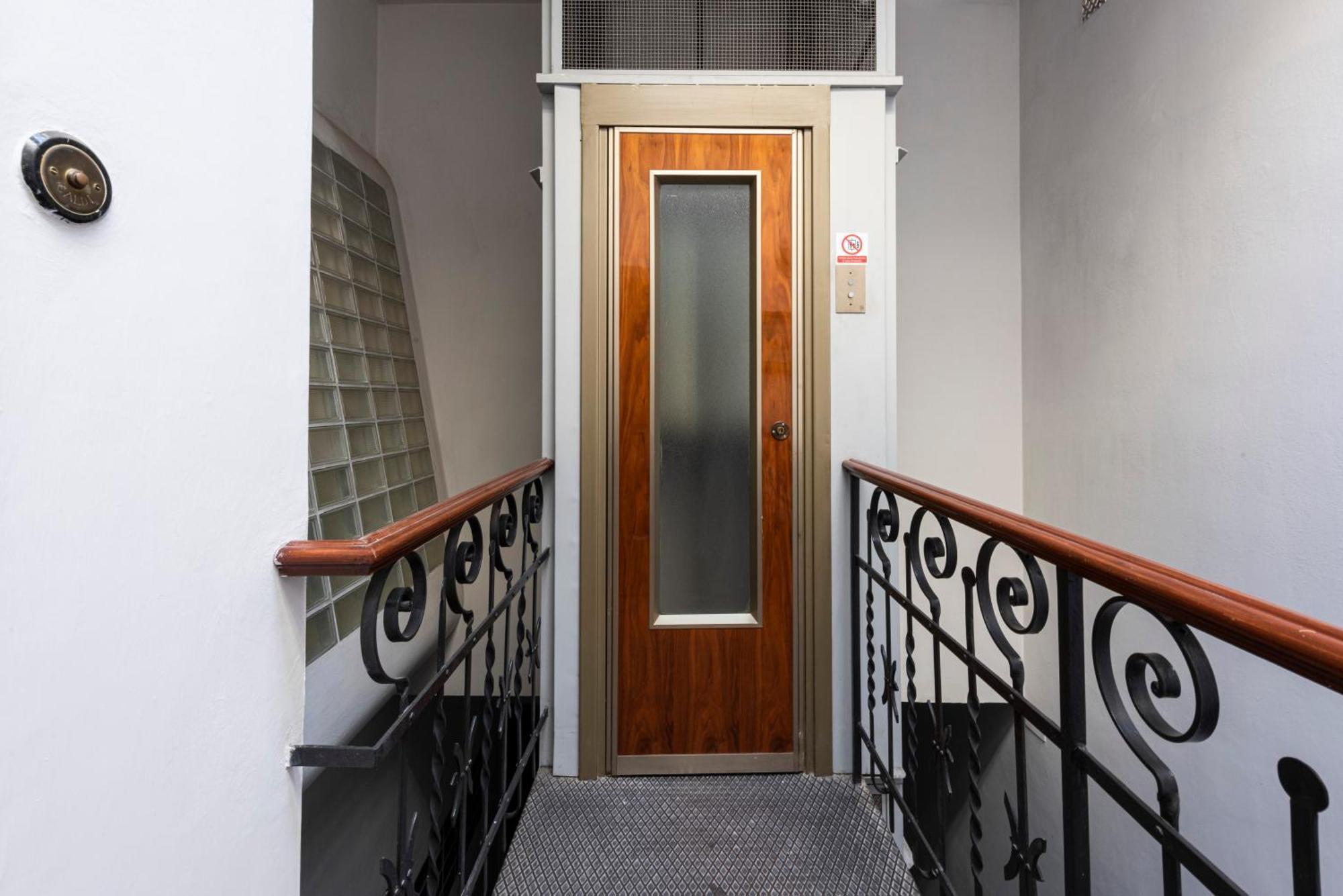 Penthouse In Piazza Della Signoria Duomo View Apartment ฟลอเรนซ์ ภายนอก รูปภาพ